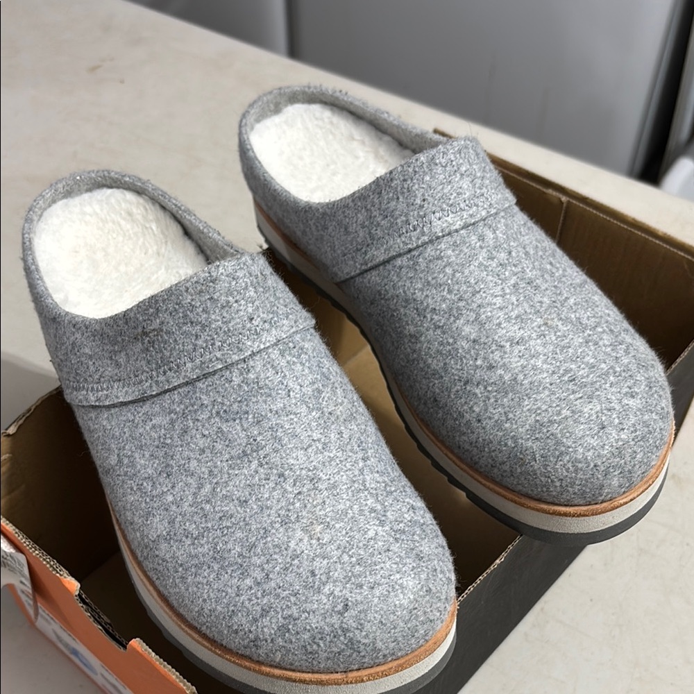 Gray Wool Slip-On Clogs